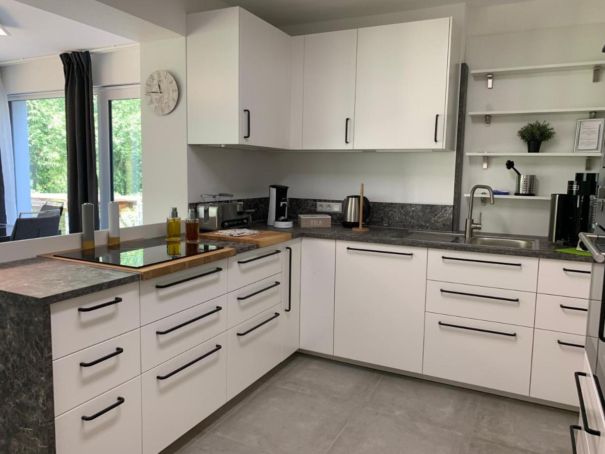 Firmen & Ferienwohnung Brecht 2 Waibstadt 外观 照片