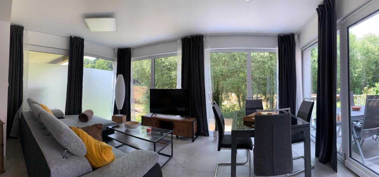 Firmen & Ferienwohnung Brecht 2 Waibstadt 外观 照片